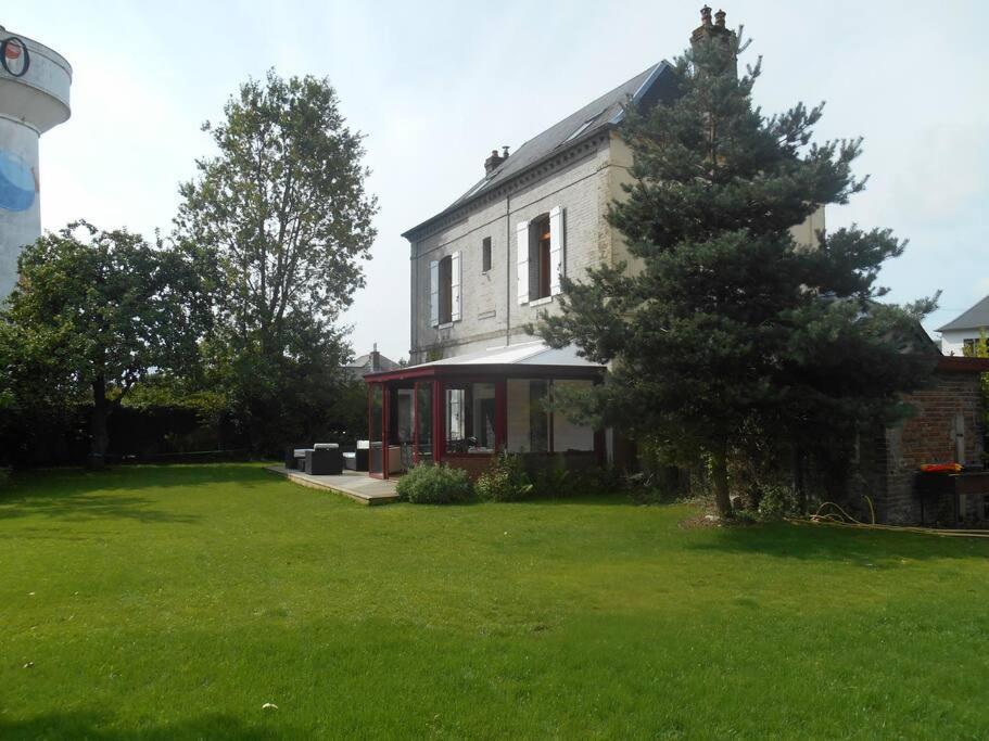 Feuquieres-en-Vimeu Maison De Maitre. Calme, Wifi, Cour Fermee. מראה חיצוני תמונה